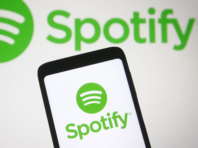 La aplicación Spotify ofrece cientos de canciones para sus usuarios