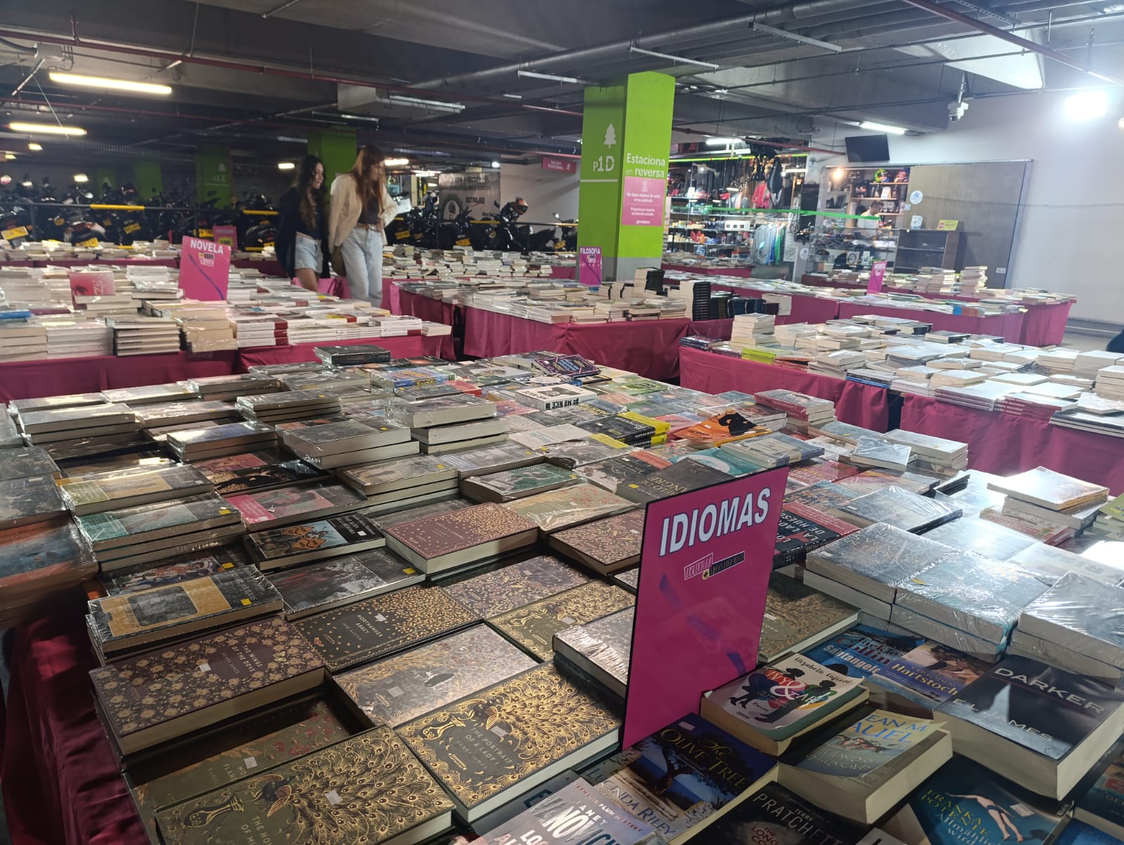 Gran outlet del libro en Manizales.