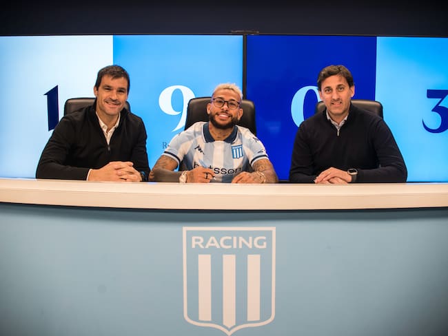 Duván Vergara es presentado oficialmente como nuevo jugador de Racing: tendrá sorpresivo contrato / @RacingClub