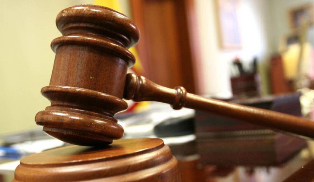 La Fiscalía logró revocar el fallo que absolvió al expatrullero, quien le exigió al estadounidense 200 dólares para no capturarlo