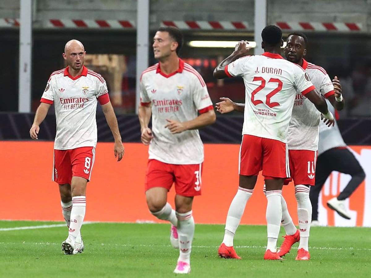 Histórica victoria del Benfica frente al AC Milan en Europa League : Jhon Jader Durán fue titular