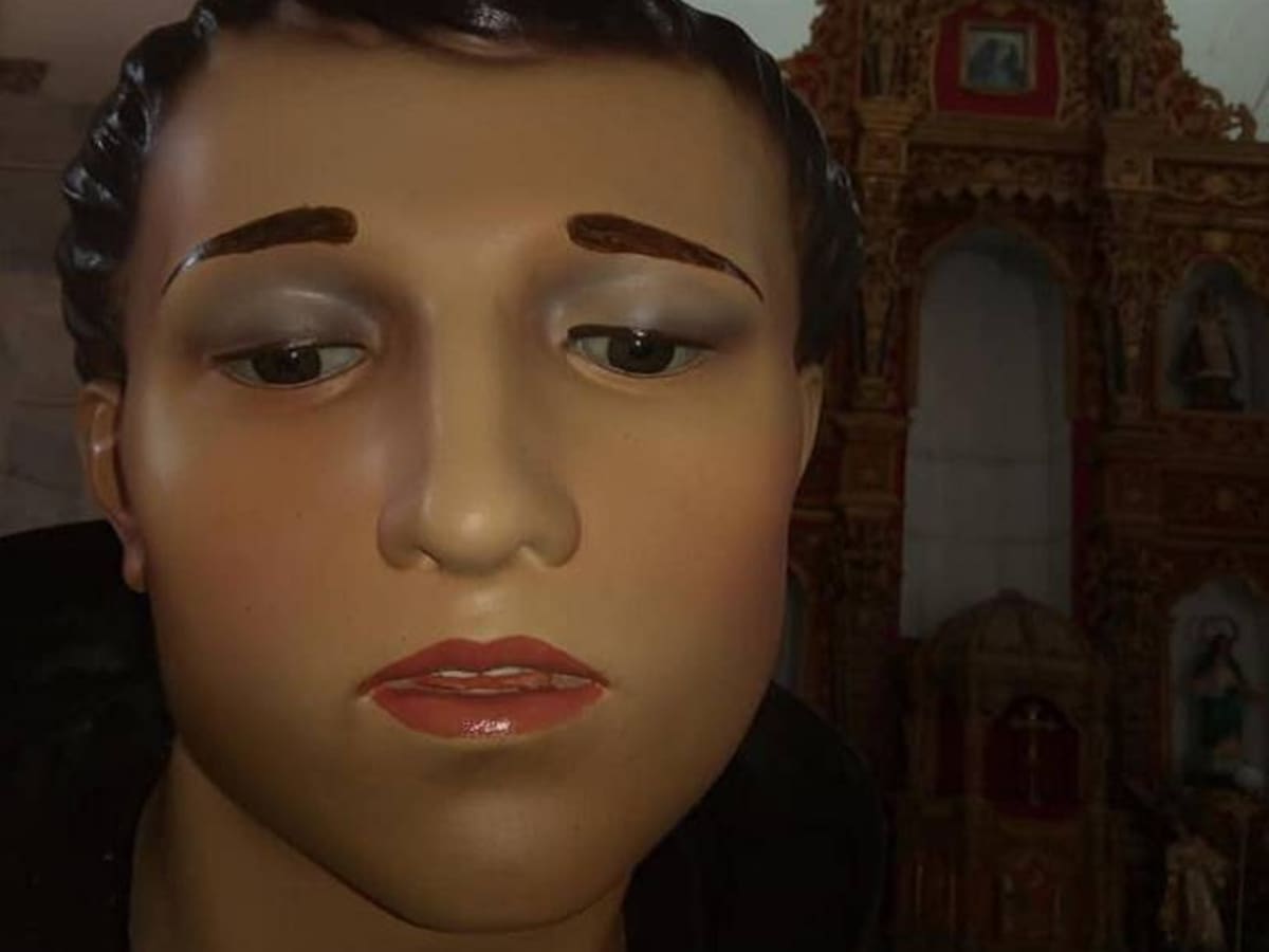 Polémica por el "santo maquillado" en Soledad