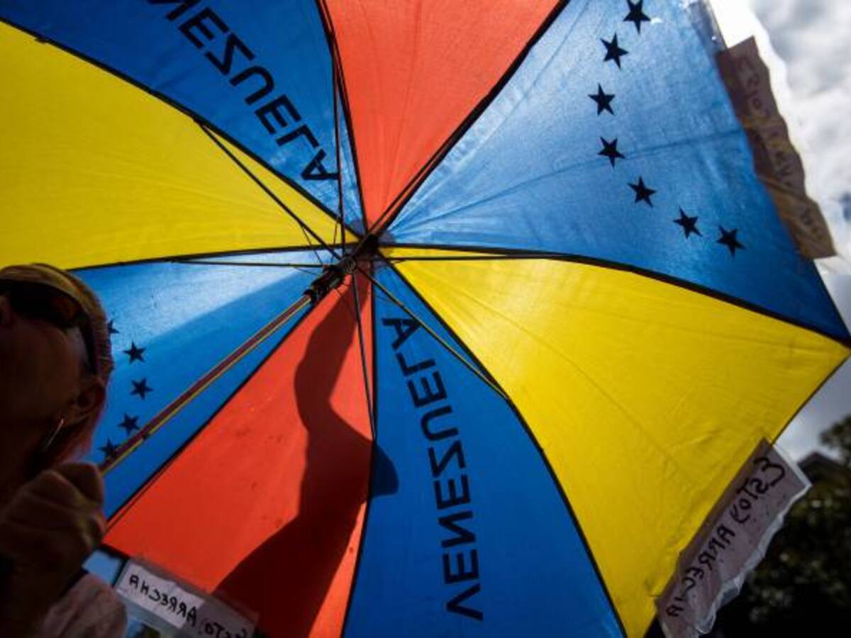 Candidatos Ratti y Bertucci manifiestan intención de acabar con corrupción