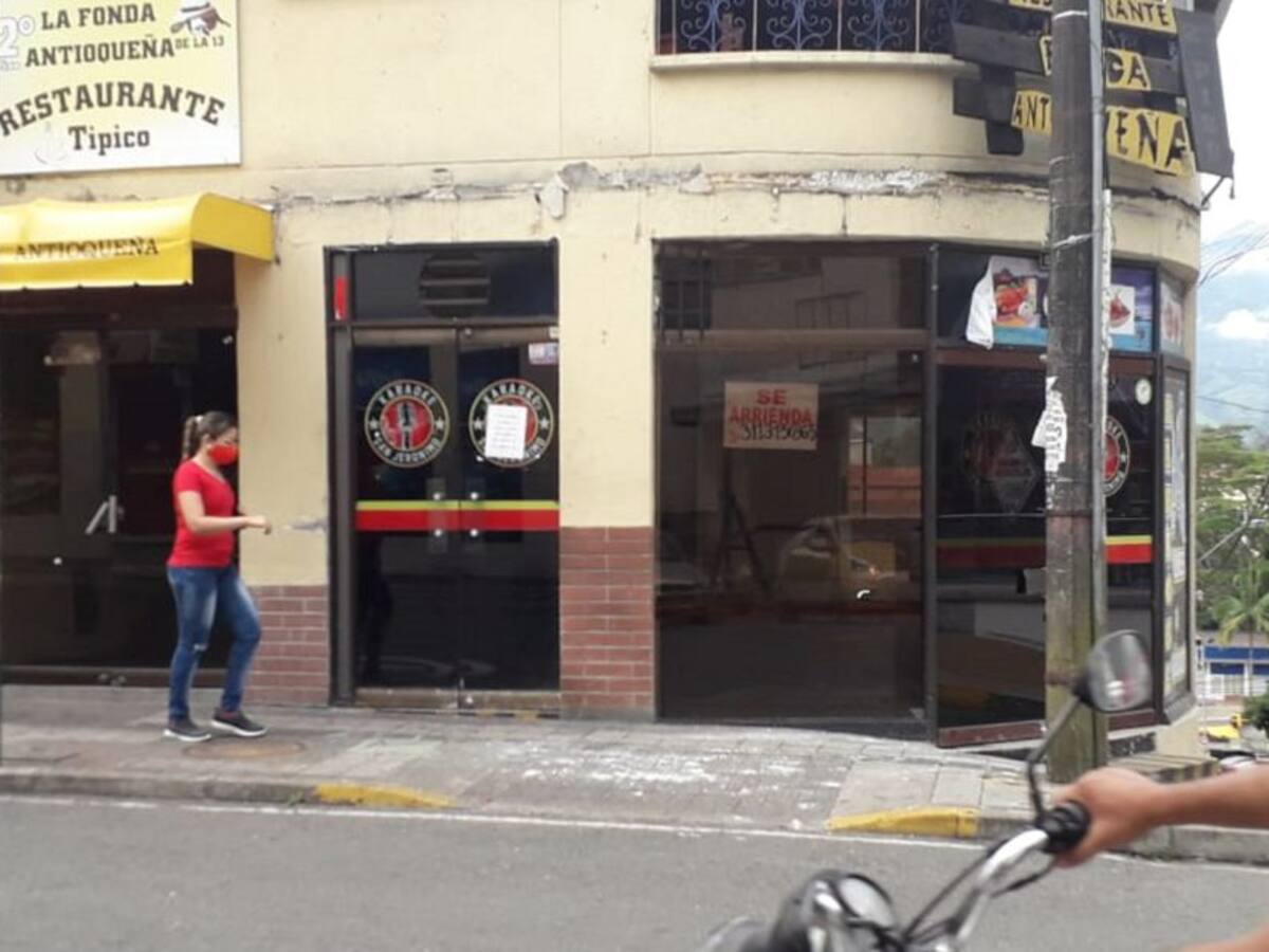 Pérdidas económicas y cierres de establecimientos por pandemia en Armenia