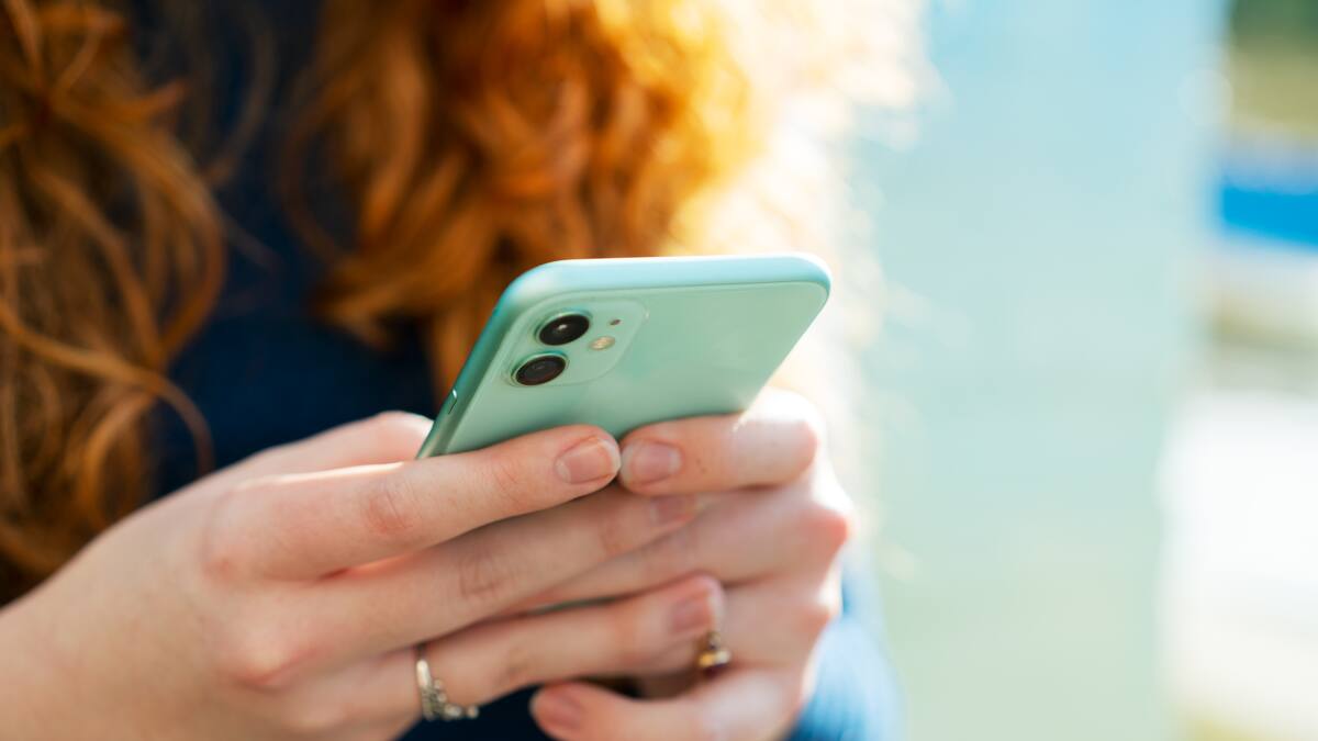 Violencia digital contra las mujeres