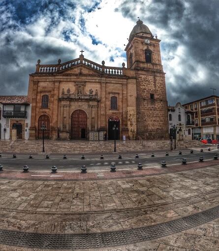 Las diócesis de Chiquinquirá, Tunja y Duitama–Sogamoso anuncian celebraciones eucarísticas y actos conmemorativos en homenaje al Papa Francisco
