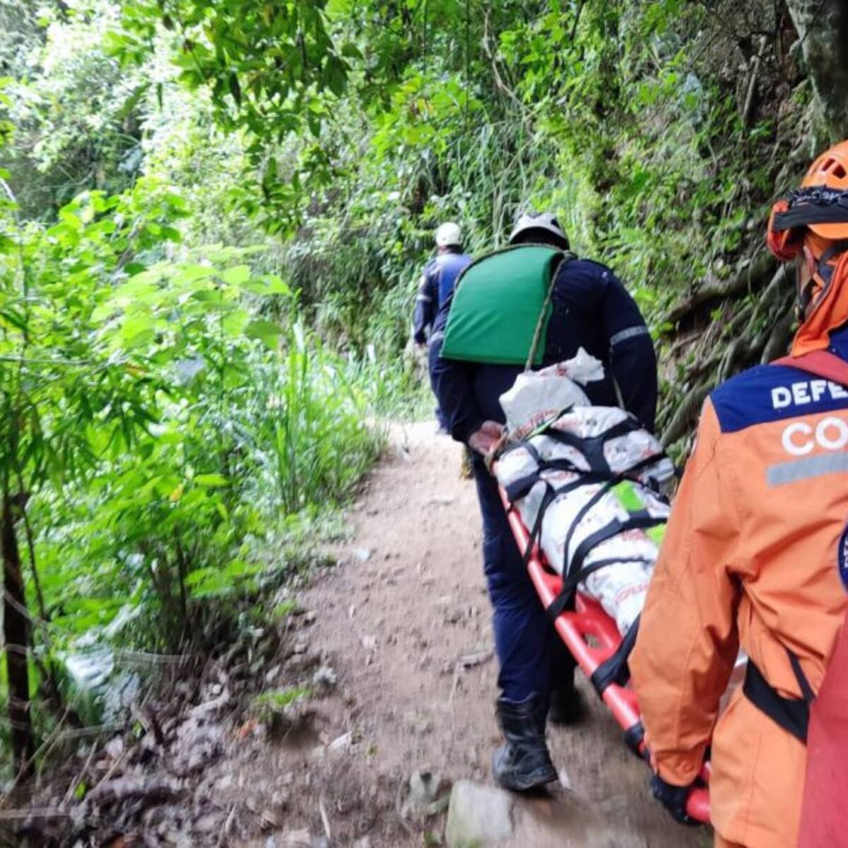 Hallan sin vida a un hombre en el río de Oro