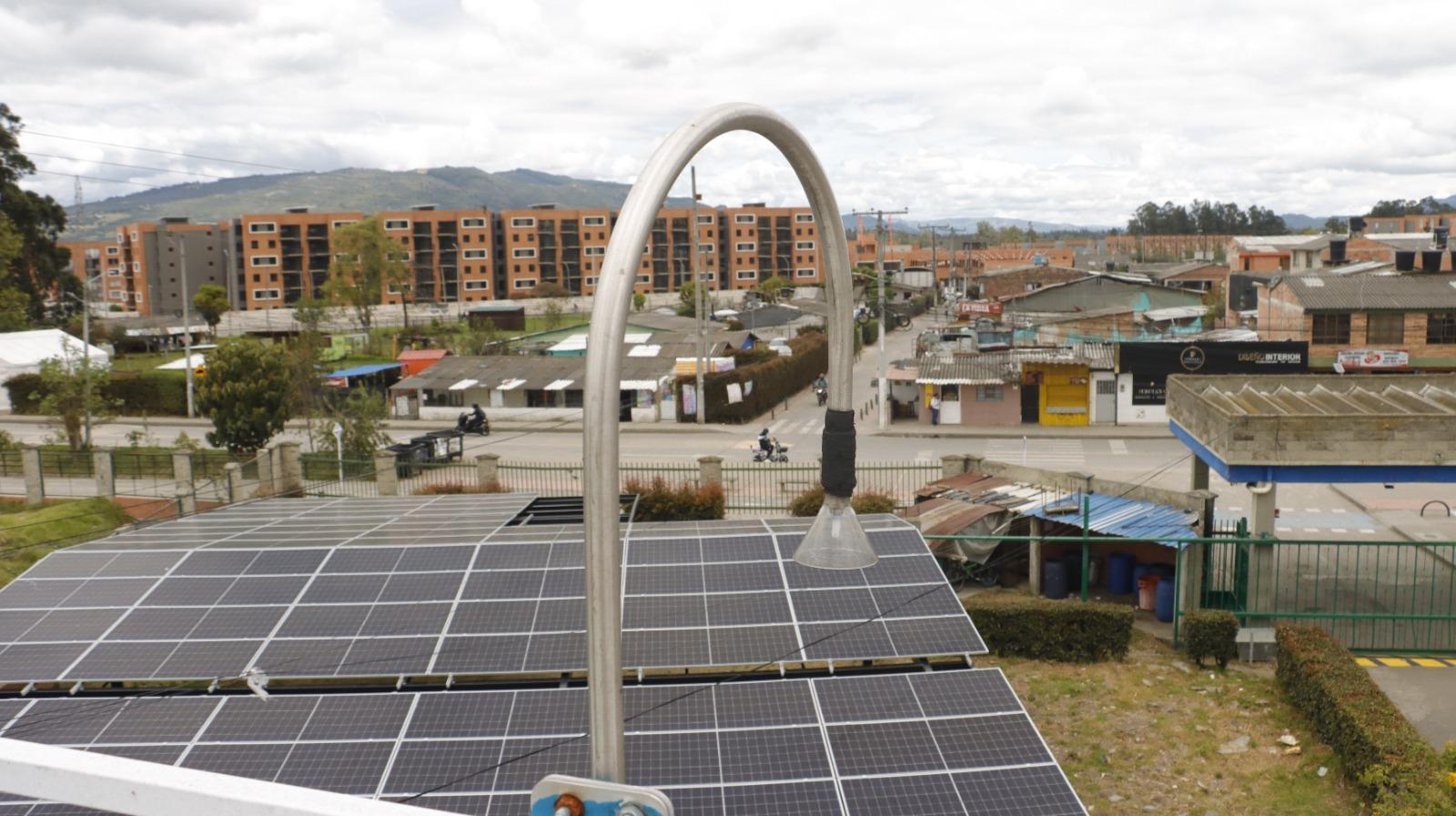 Emiten segunda segunda alerta por mala calidad del aire en Mochuelo, zona rural de Bogotá. Foto: CAR.