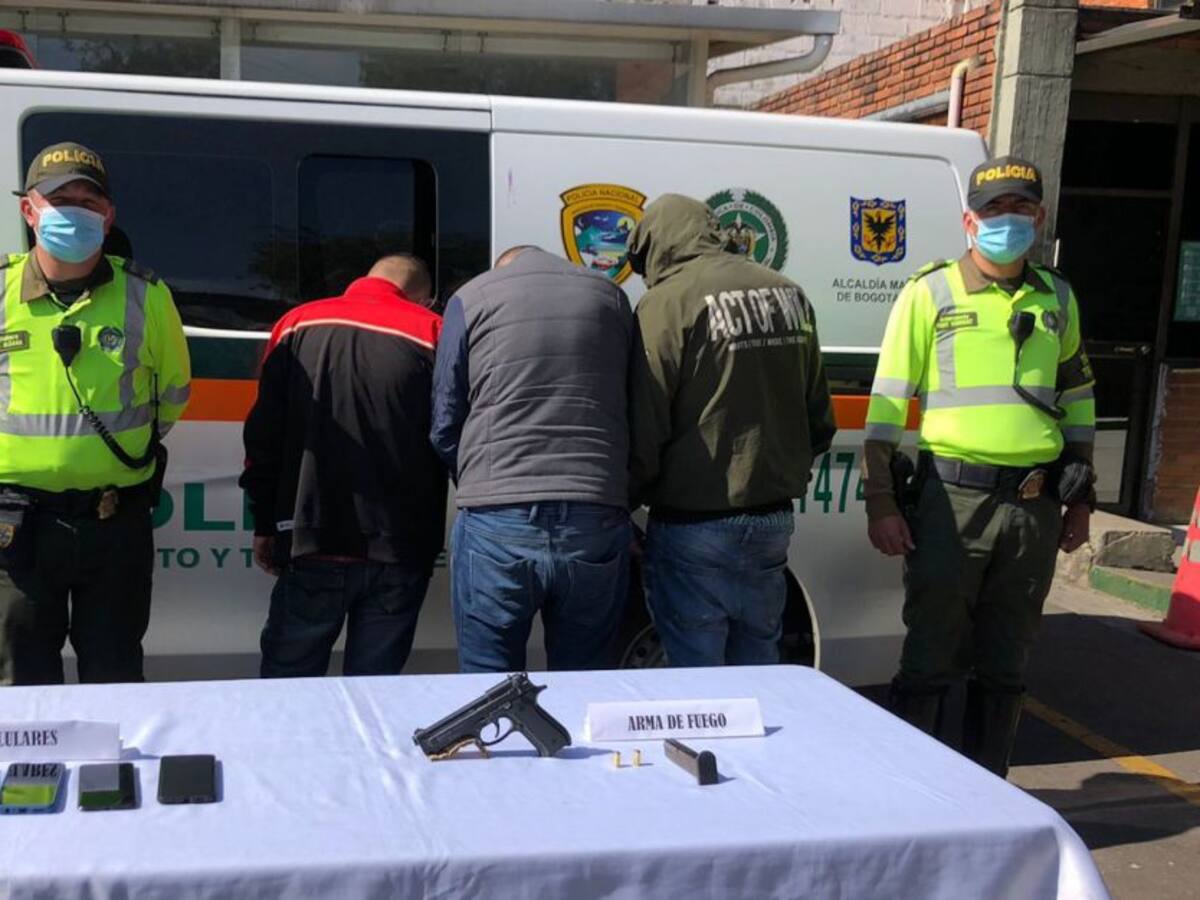 Tiroteo deja tres delincuentes capturados en el centro de Bogotá