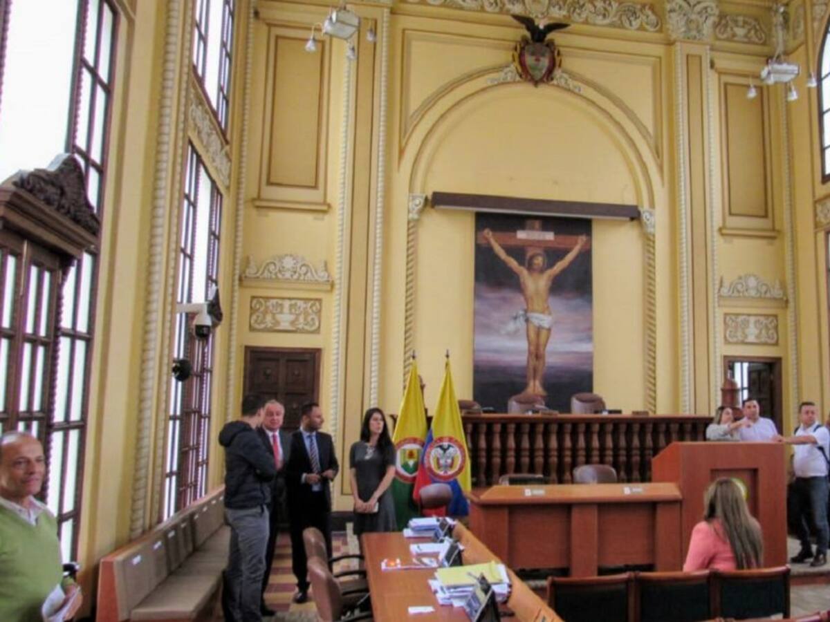 Sigue enredada la elección del Contralor General de Caldas