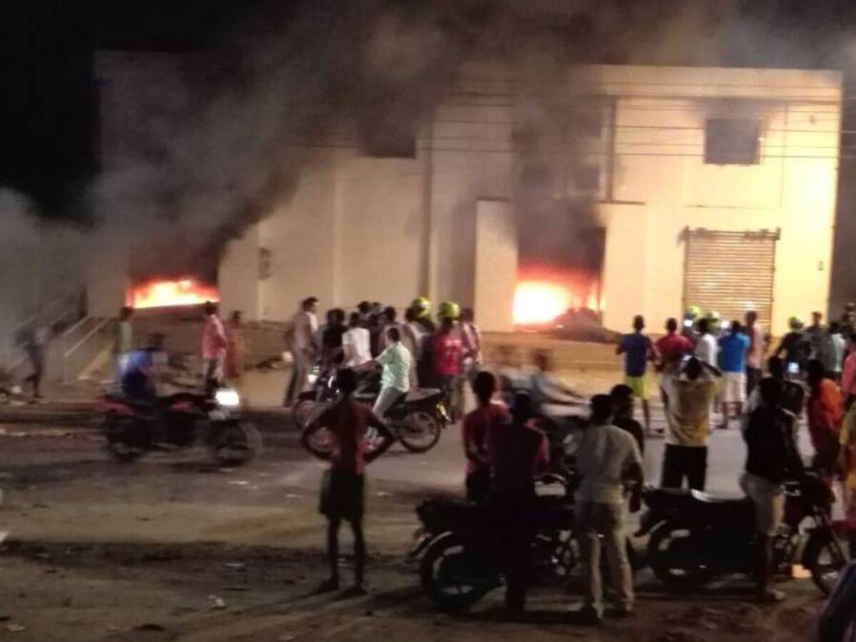 Queman sede de Electricaribe en Magangué, Bolívar