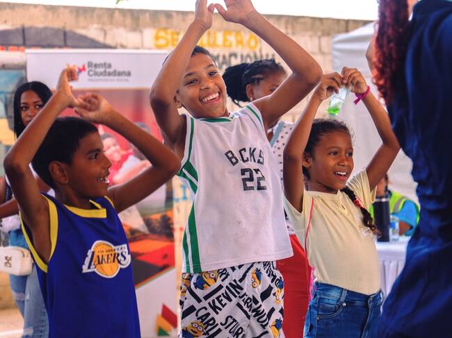 1.200 niños participaron en jornada masiva por el desarrollo integral en la Comuna Seis