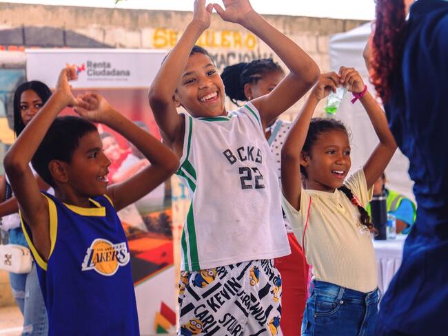 1.200 niños participaron en jornada masiva por el desarrollo integral en la Comuna Seis