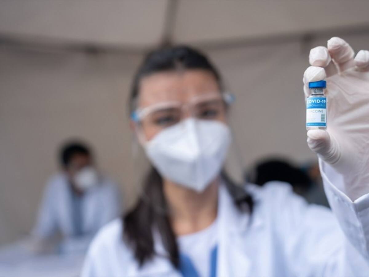 ¿Por qué los colombianos no se quieren vacunar contra el COVID-19?