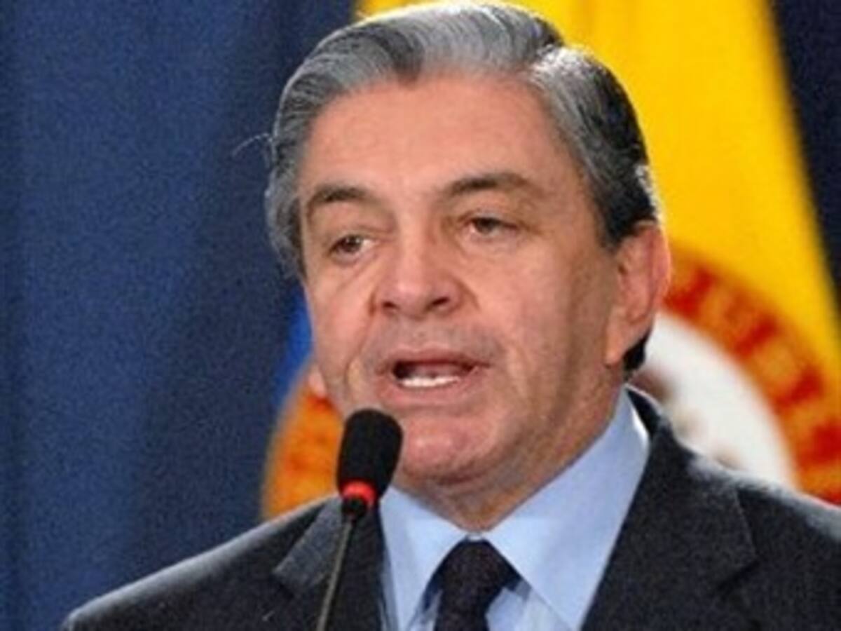 Funcionarios de la Presidencia acudirán al llamado de la Procuraduría por las 'chuzadas'