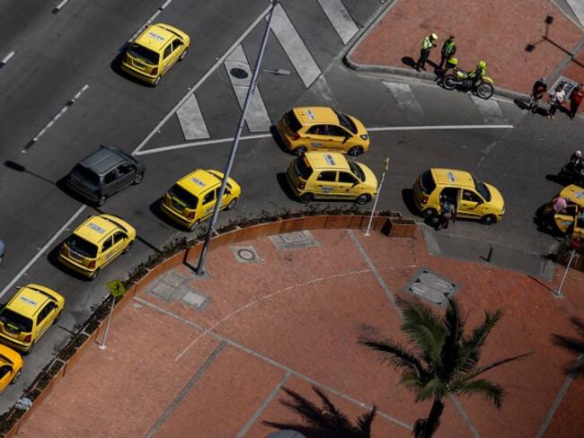 Las tabletas encarecerán las tarifas de taxis: concejal