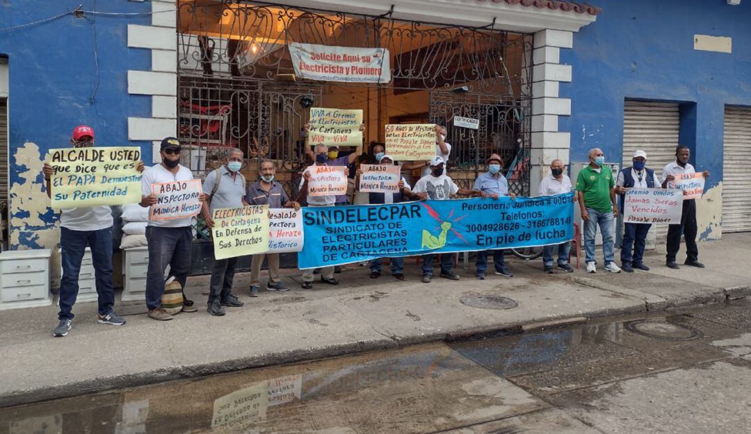 El gremio asegura que llevan más de 50 años en el lugar, y quieren sacarlos sin una indemnización