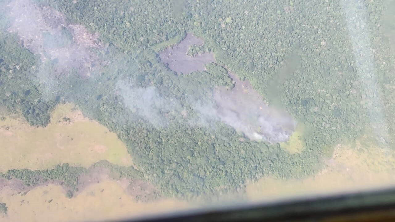 800 galones de agua se utilizaron por parte de las autoridades para atender la emergencias.