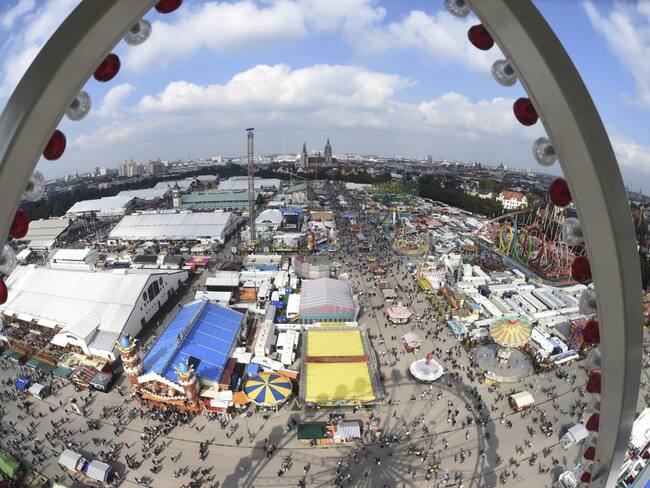 El Oktoberfest acoge a más de 6 millones de personas de todas partes del mundo.