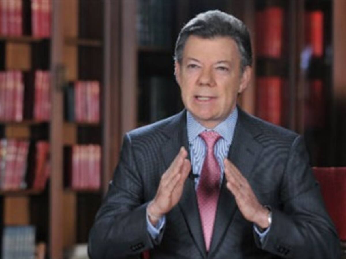 Santos y congresistas diseñaron estrategia para mejorar imagen en urnas