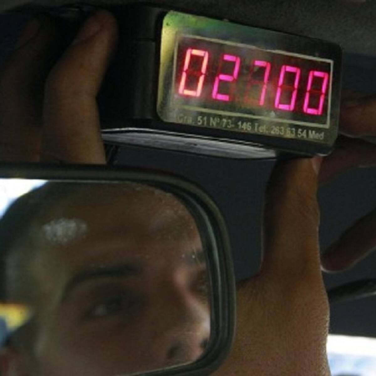 Polémica entre taxistas por aumento de valor de servicios en diciembre