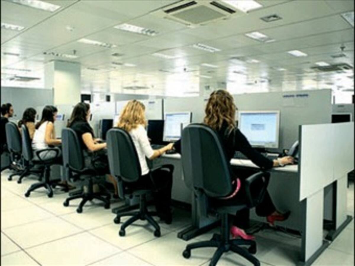 En los últimos 10 años los call center han creado 120.000 empleos formales en Colombia