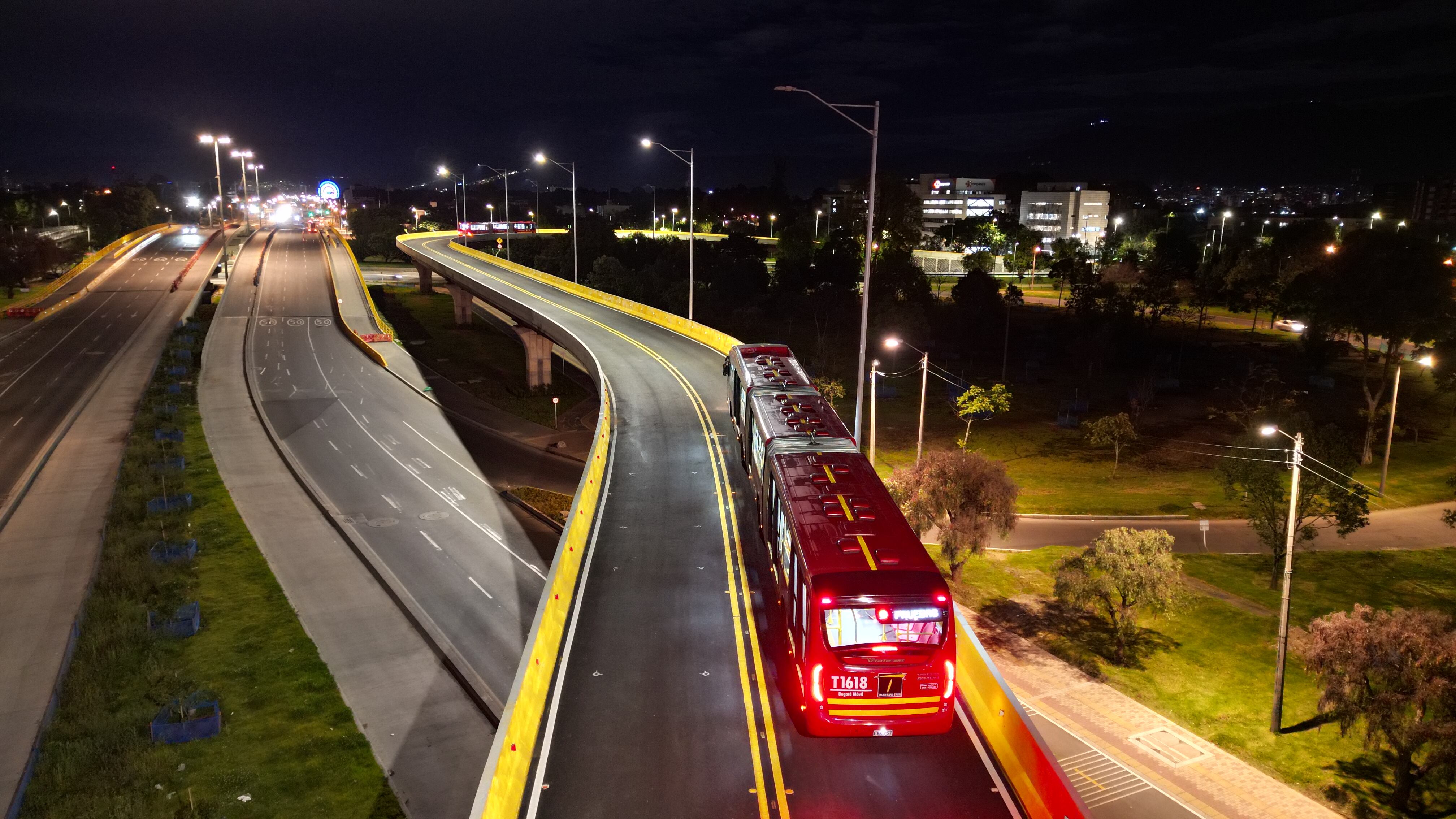 Pruebas operacionales en la Avenida 68. Foto IDU.