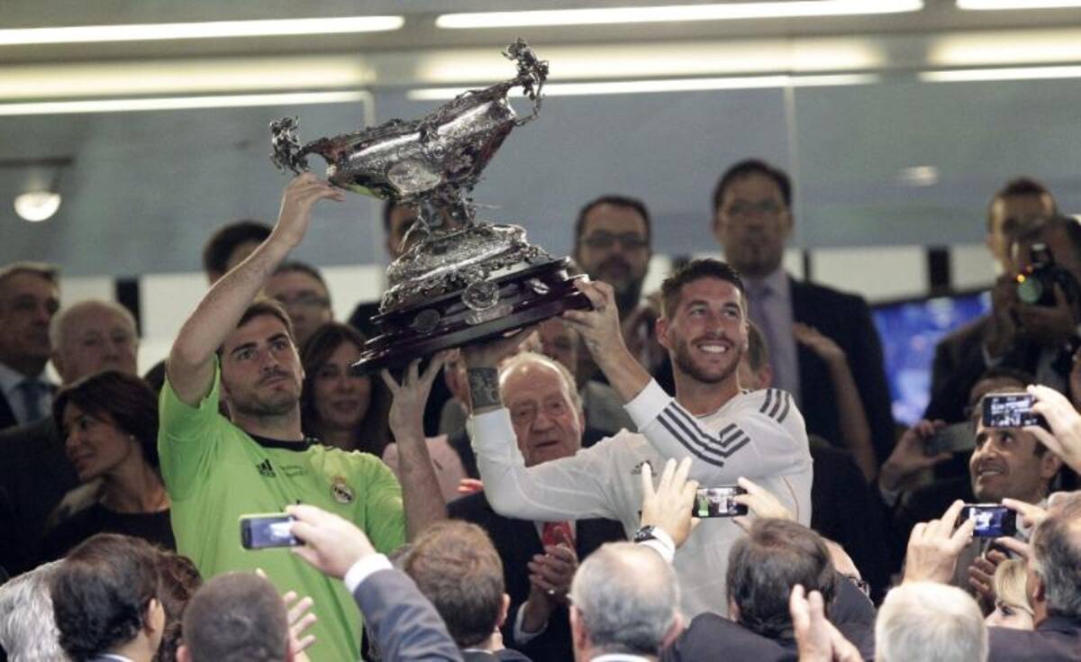 El ex jugador del Real Madrid regresó al Bernabéu donde aunque su equipo perdió, fue ovacionado por los hinchas madridistas.