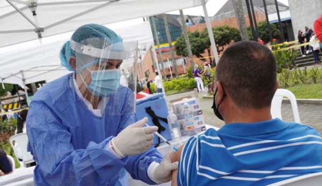 Vacunación covid-19 en Risaralda