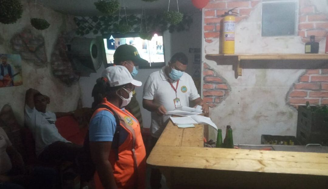 Las suspensiones se dieron en el barrio El Pozón y el corregimiento de Pasacaballos por no tener la documentación al día