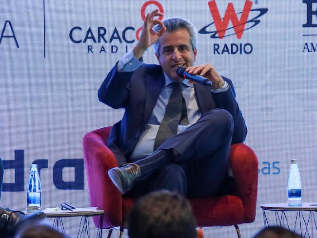 Luis Fernando Velasco, Mininterior Velasco - Caracol Radio