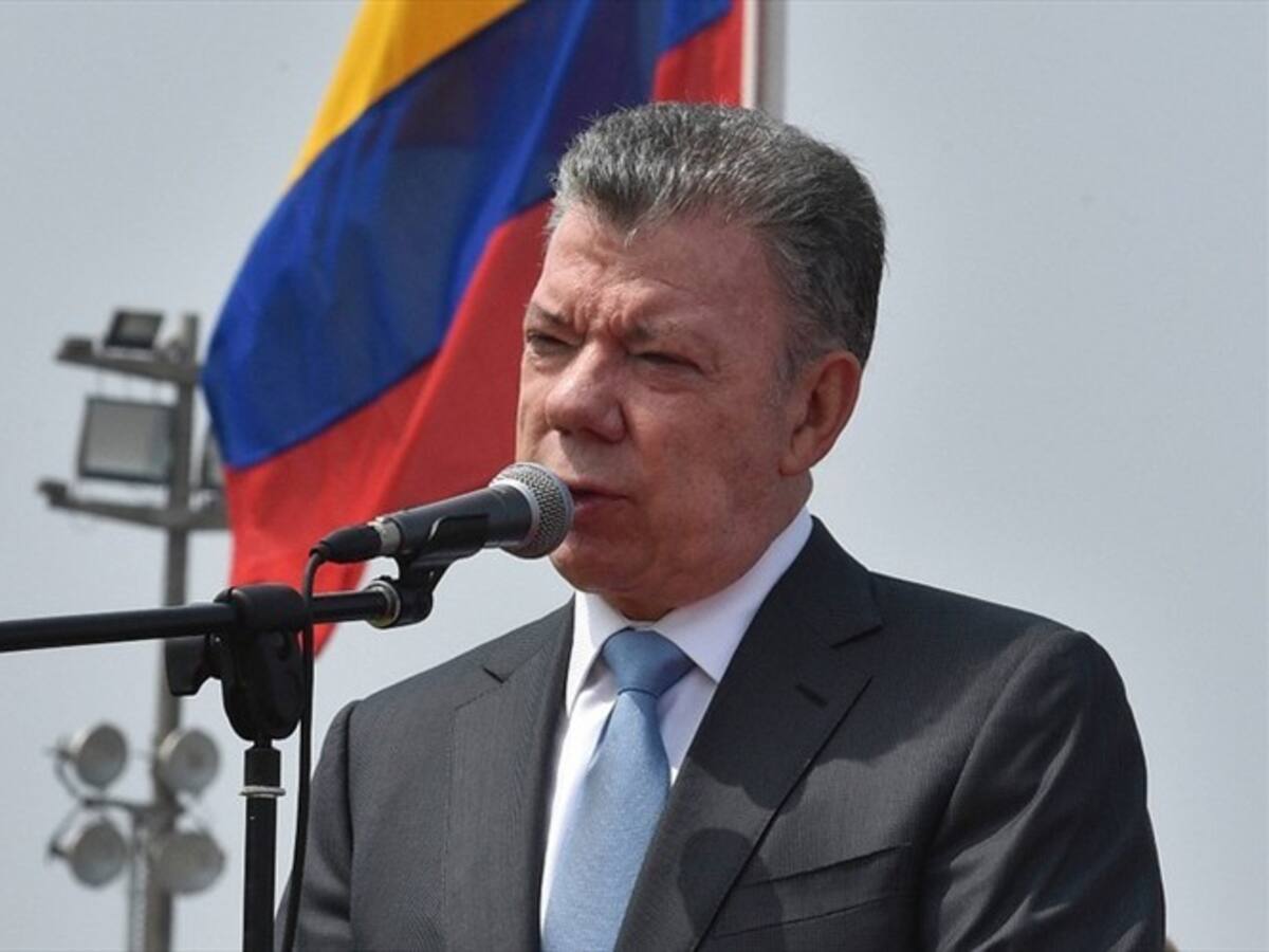 Nos sentimos consternados con lo que ha sucedido con los periodistas: Santos