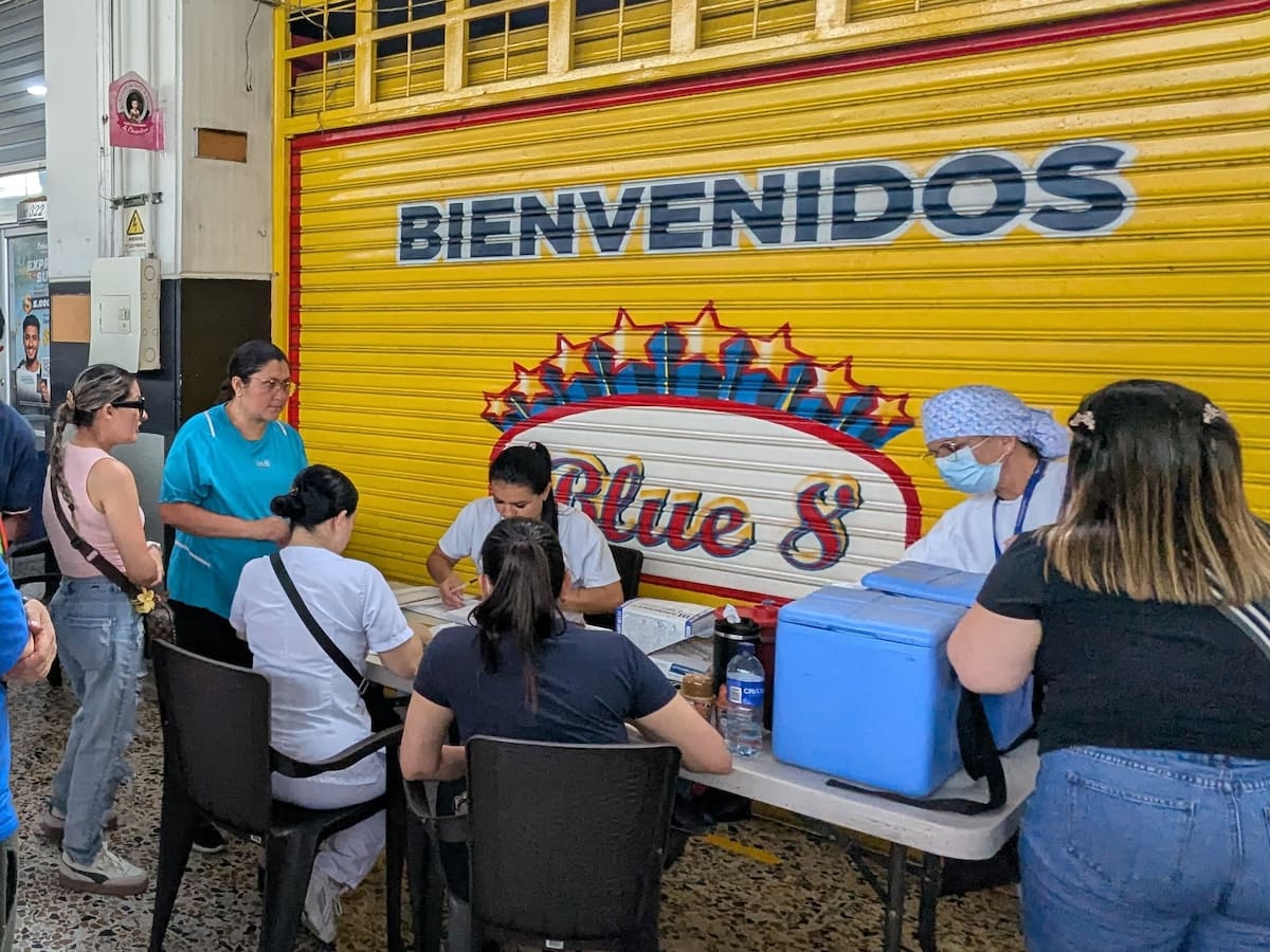 ¿Cómo avanza la vacunación contra la fiebre amarilla en el Quindío? El secretario de salud explica