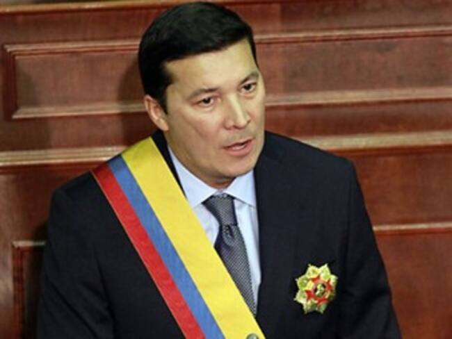 Congreso pide a Santos autorizar comisiones accidentales para intervenir en paros