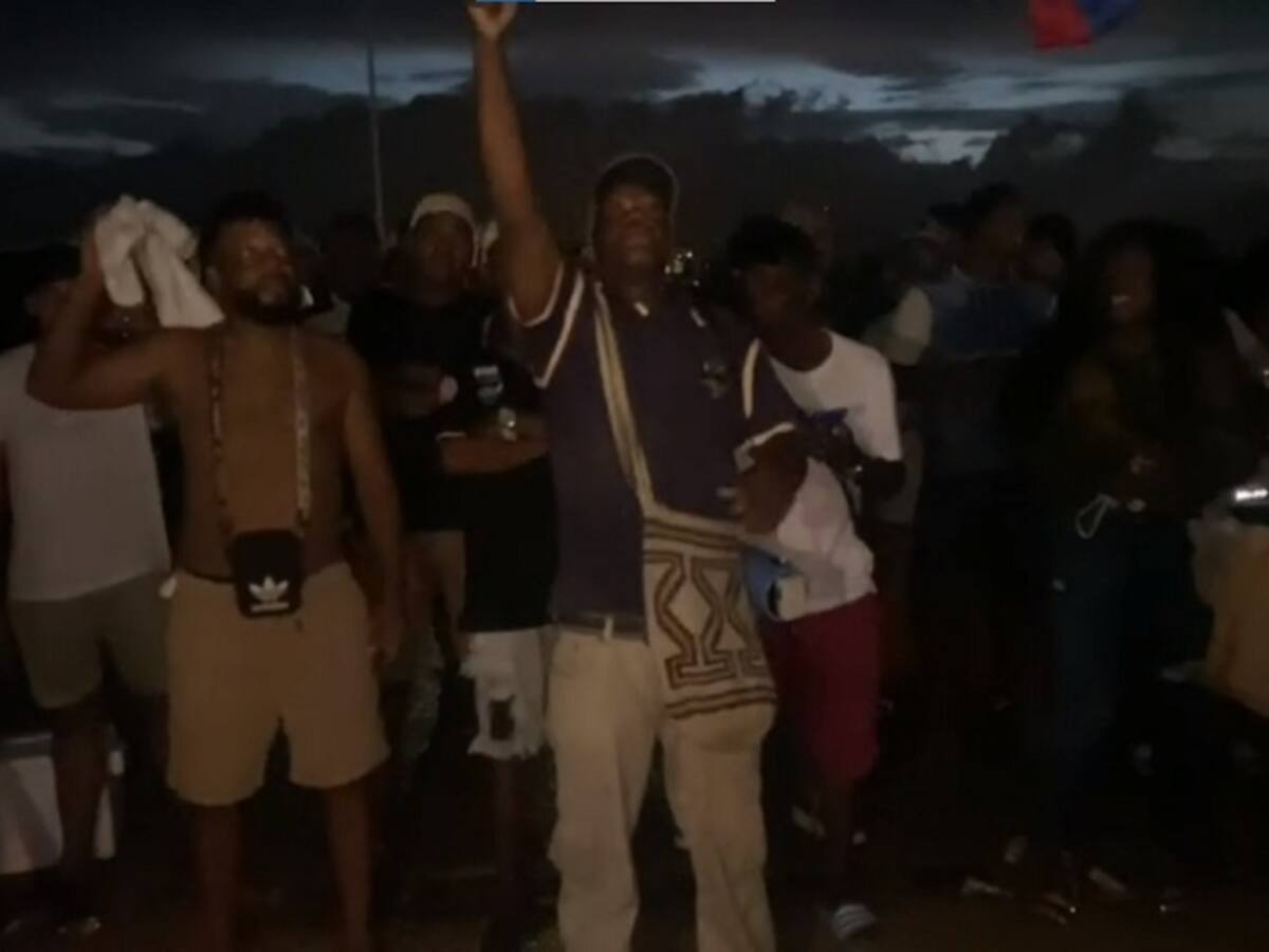 “Continuaremos con el paro hasta que se abra Playa Blanca”: nativos de Barú