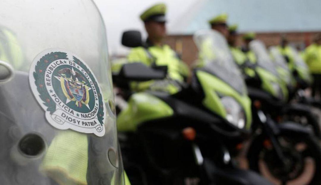 Manifestantes lanzaron objetos explosivos a una clínica renal e ingresaron a la fuerza a la Casa de Justicia el Bosque