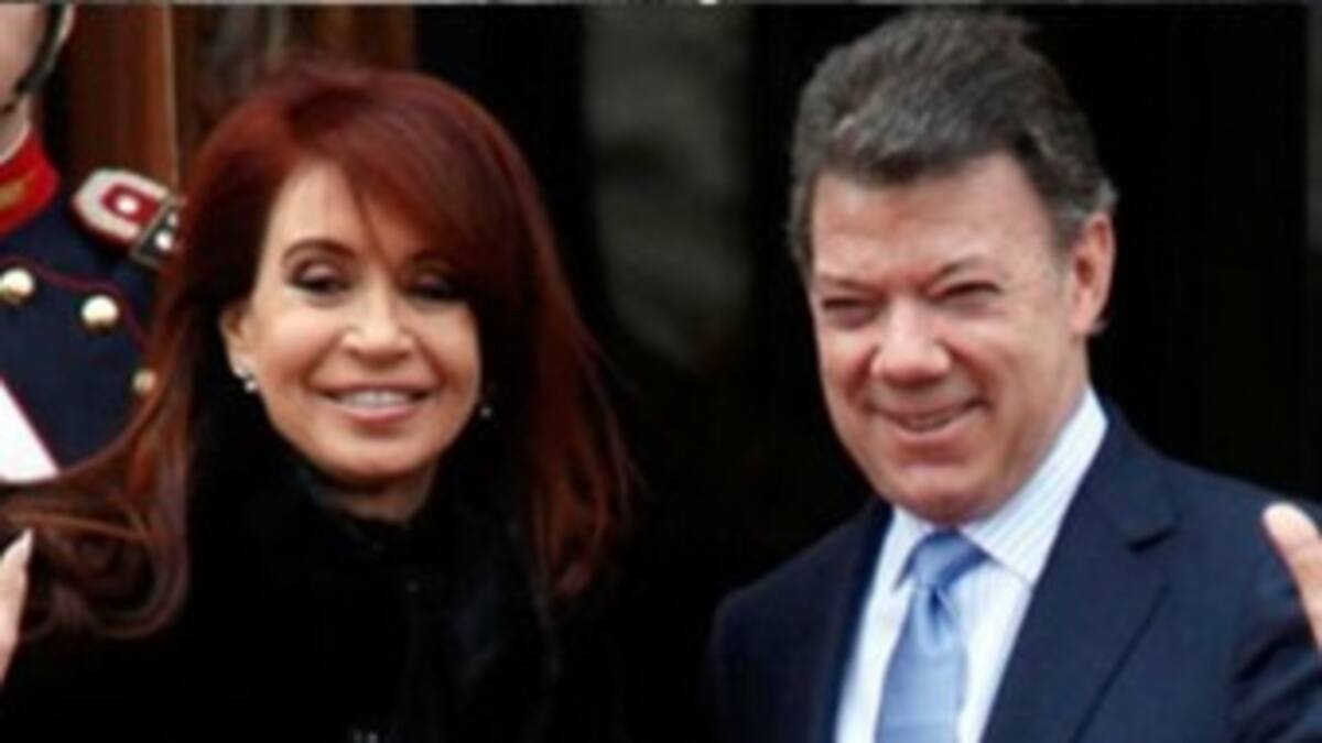Resumen 10:00am: Cooperación en seguridad y extradición temas entre Santos y Cristina