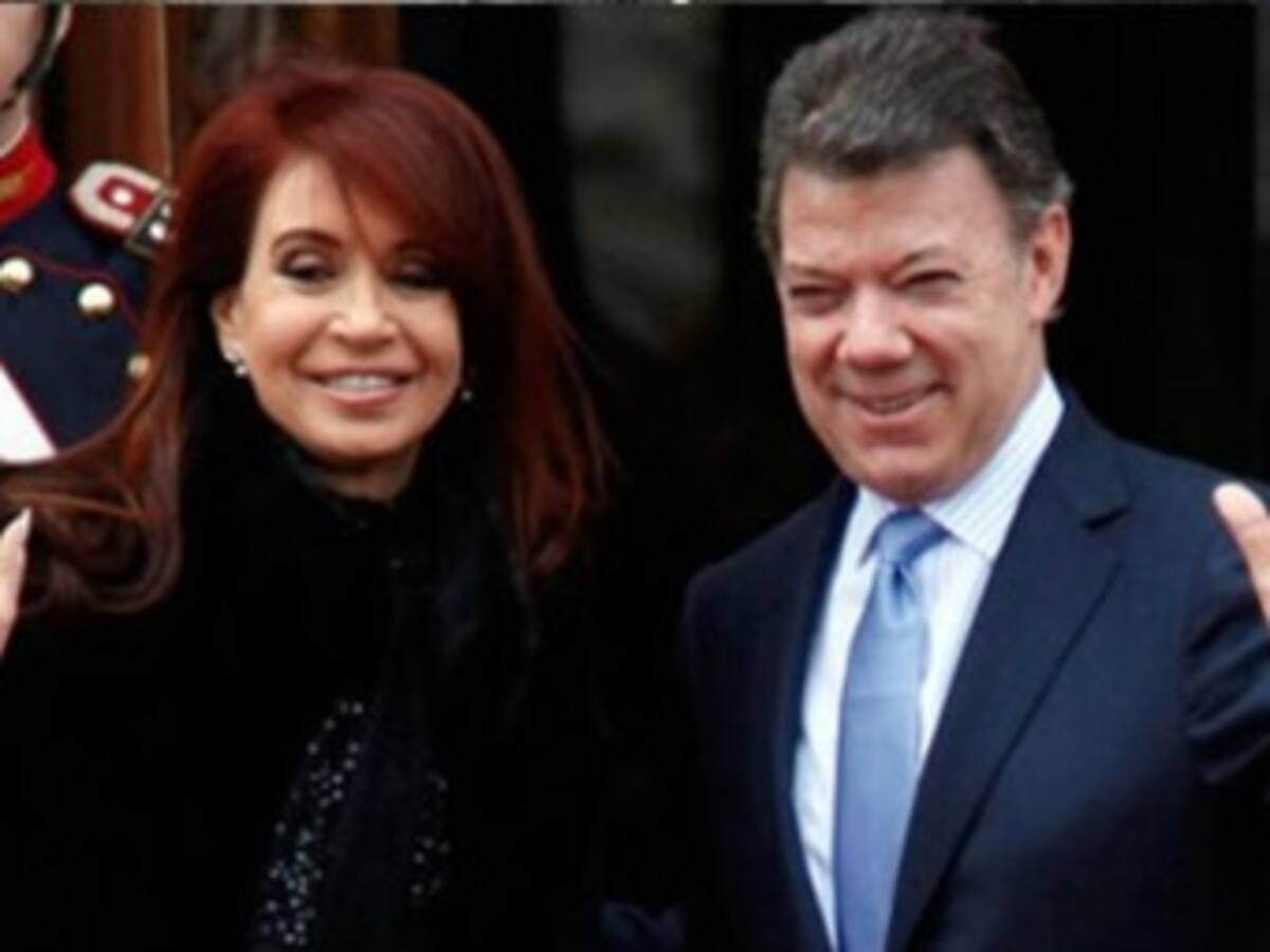 Resumen 10:00am: Cooperación en seguridad y extradición temas entre Santos y Cristina
