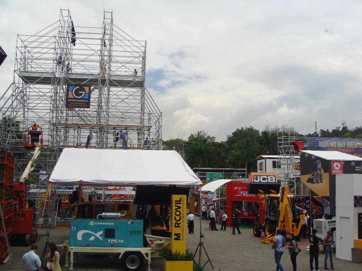 Con más de 400 expositores, Expocamacol se consolida como la mejor feria del sector de Construcción en Colombia.