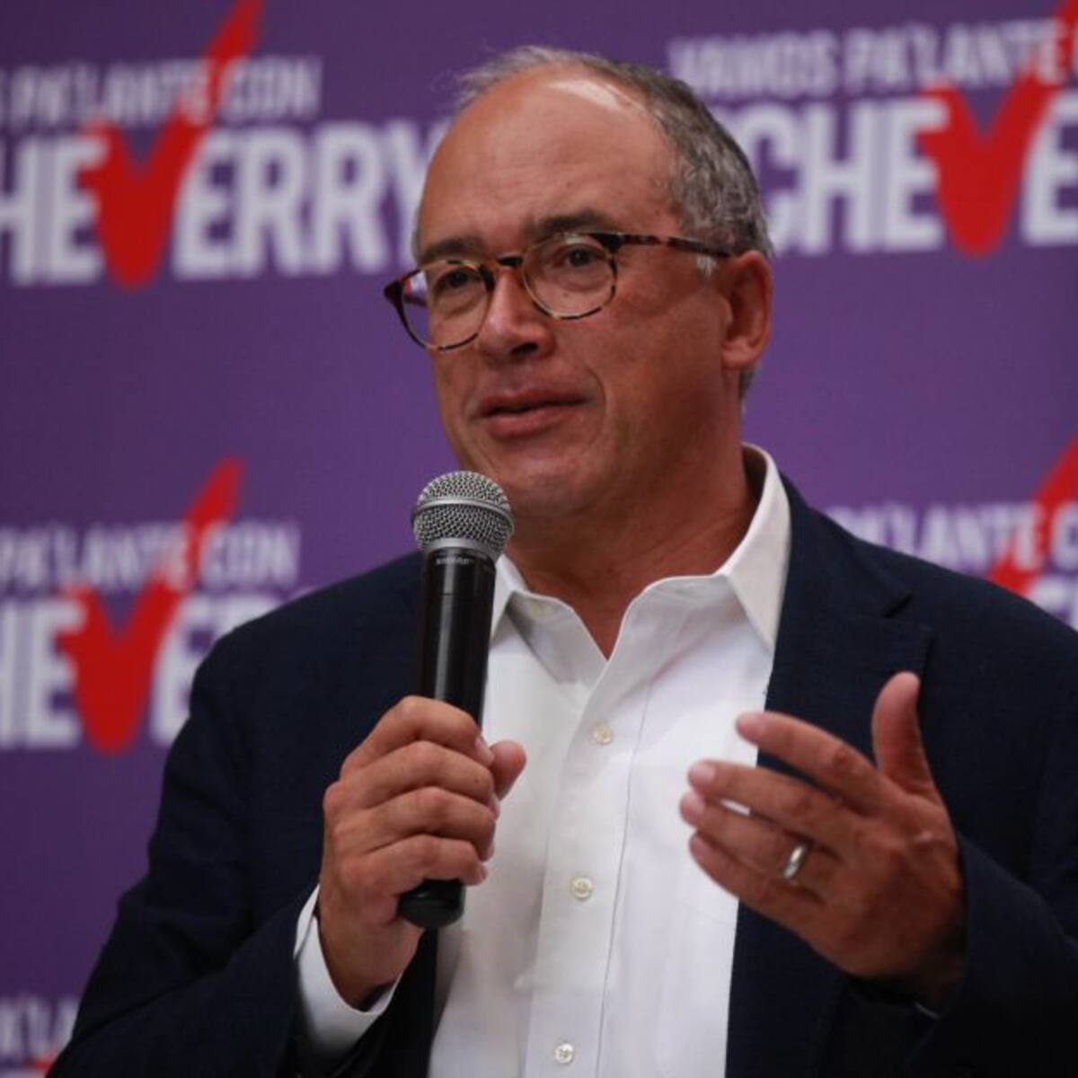 Juan Carlos Echeverry propone crear la "Coalición de la Experiencia"