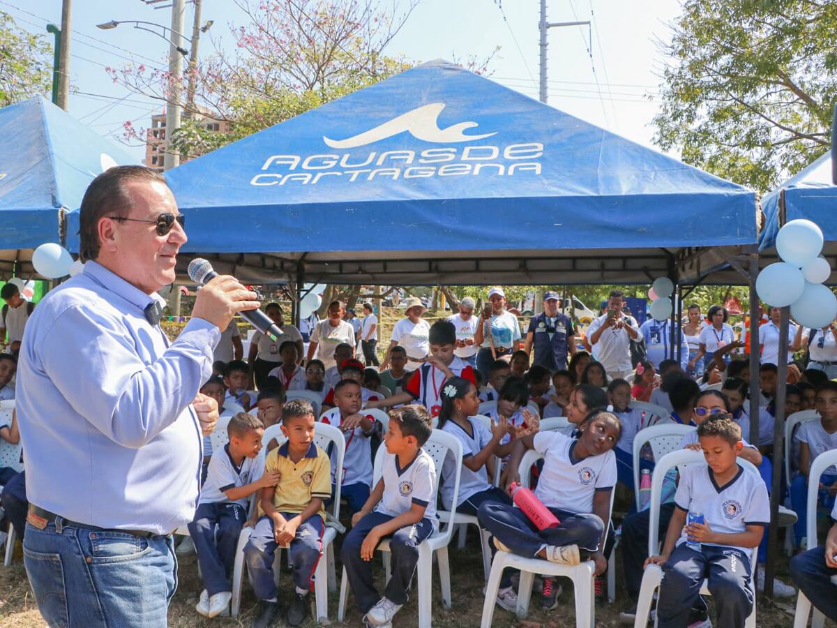 2.500 personas sensibilizadas en actividades conmemorativas al día mundial del agua en Cartagena