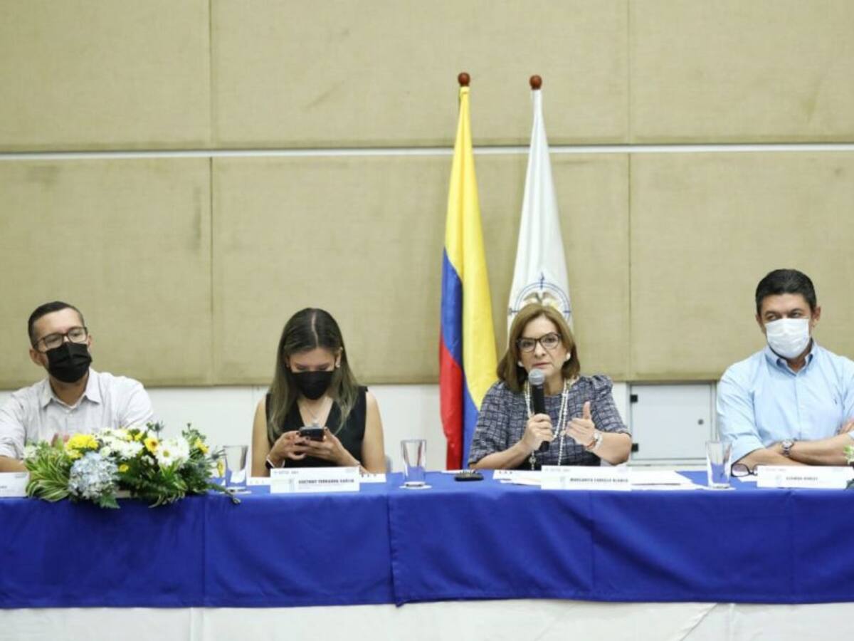 Abren investigación disciplinaria a 10 funcionarios del Atlántico