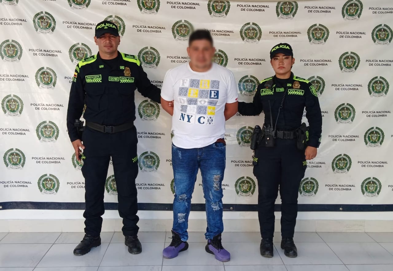 El capturado era solicitada por las autoridades por el delito de concierto para delinquir.