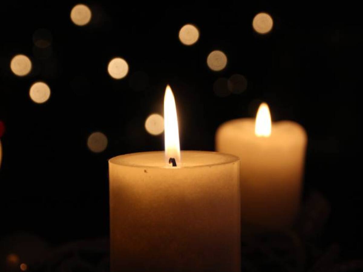 Nacer y morir: momentos de luz de los seres humanos