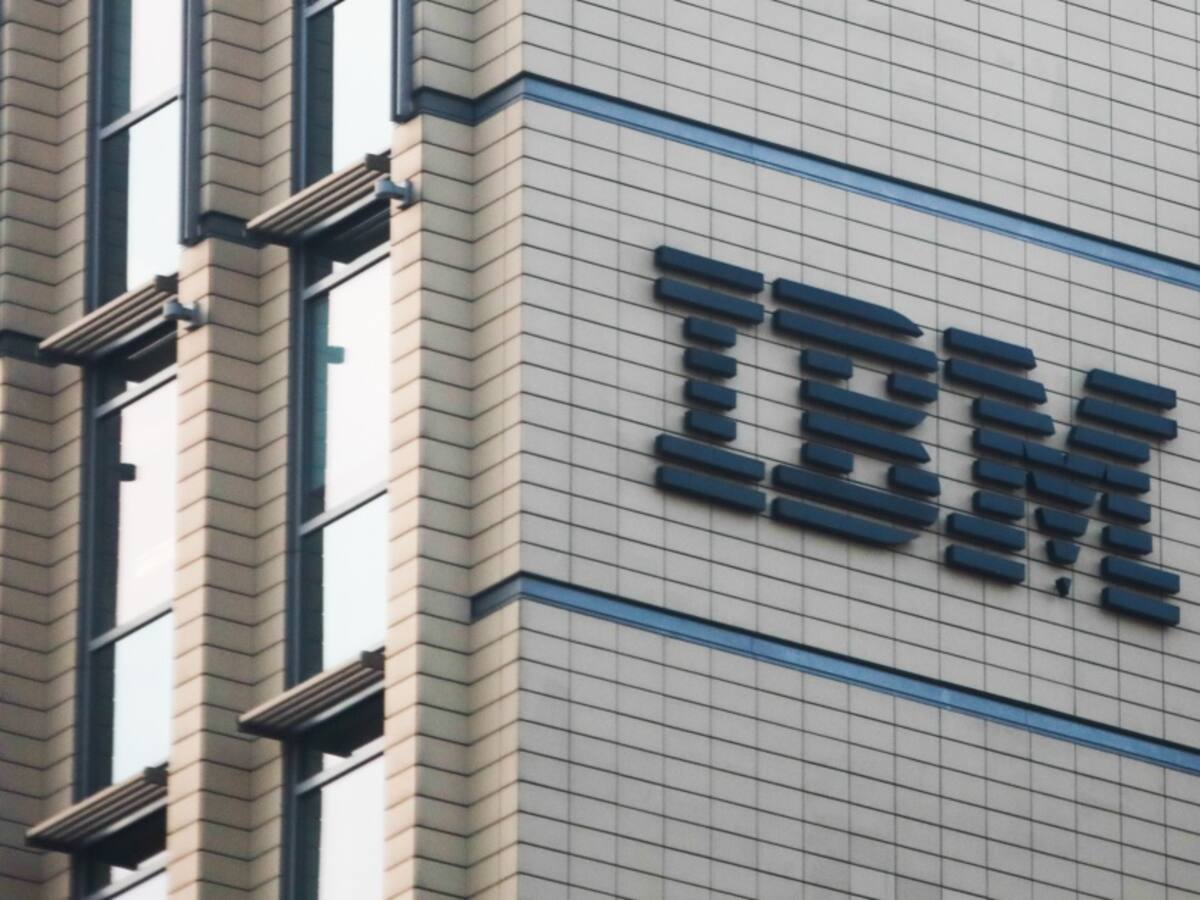 Plataforma gratuita de educación digital de IBM disponible ya en español