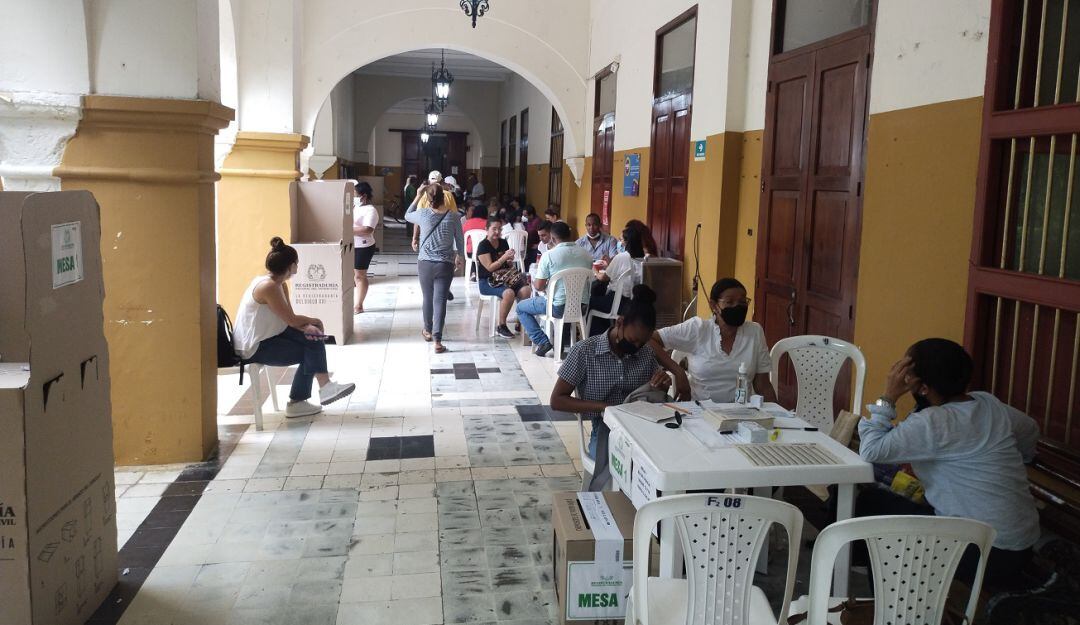 La Misión de Observación Electoral aseguró que hubo denuncias sobre presunta compra de votos en la zona norte de la ciudad