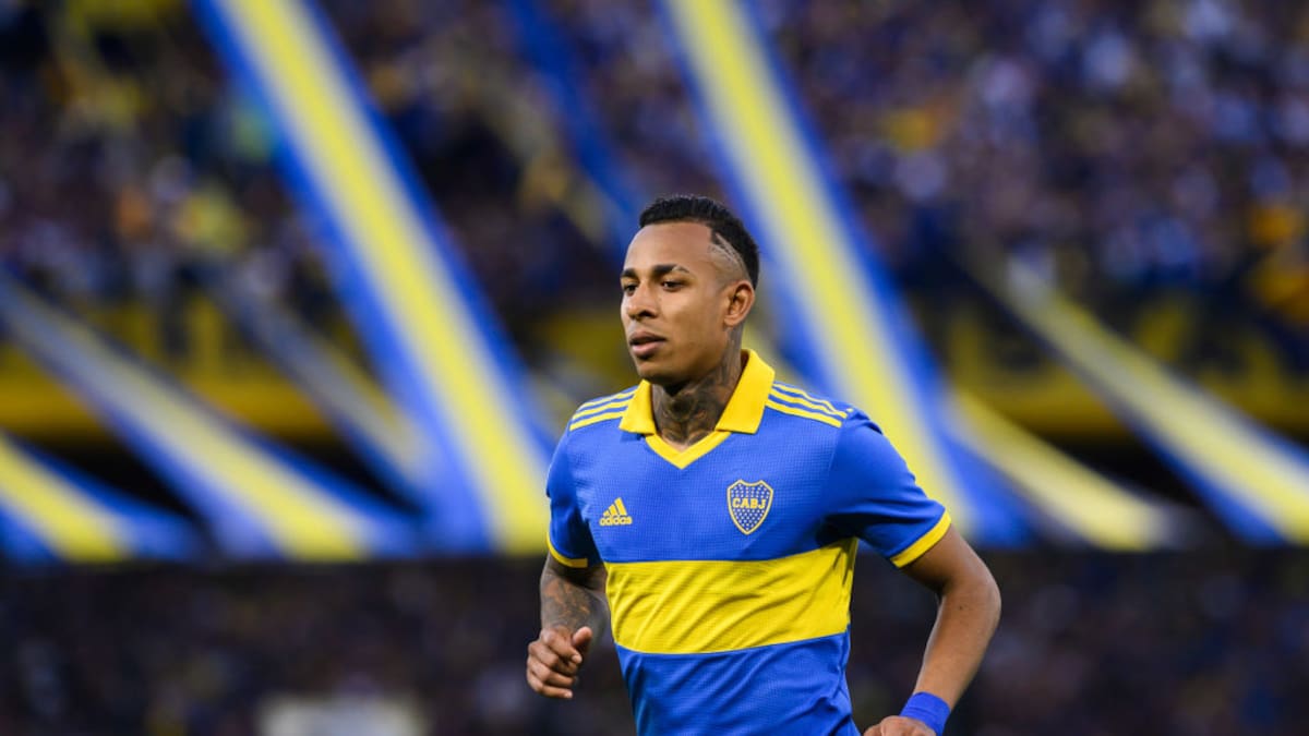 Riquelme reveló “momentos raros” con Sebastián Villa y respaldó su regreso: “Cumplió su sentencia”