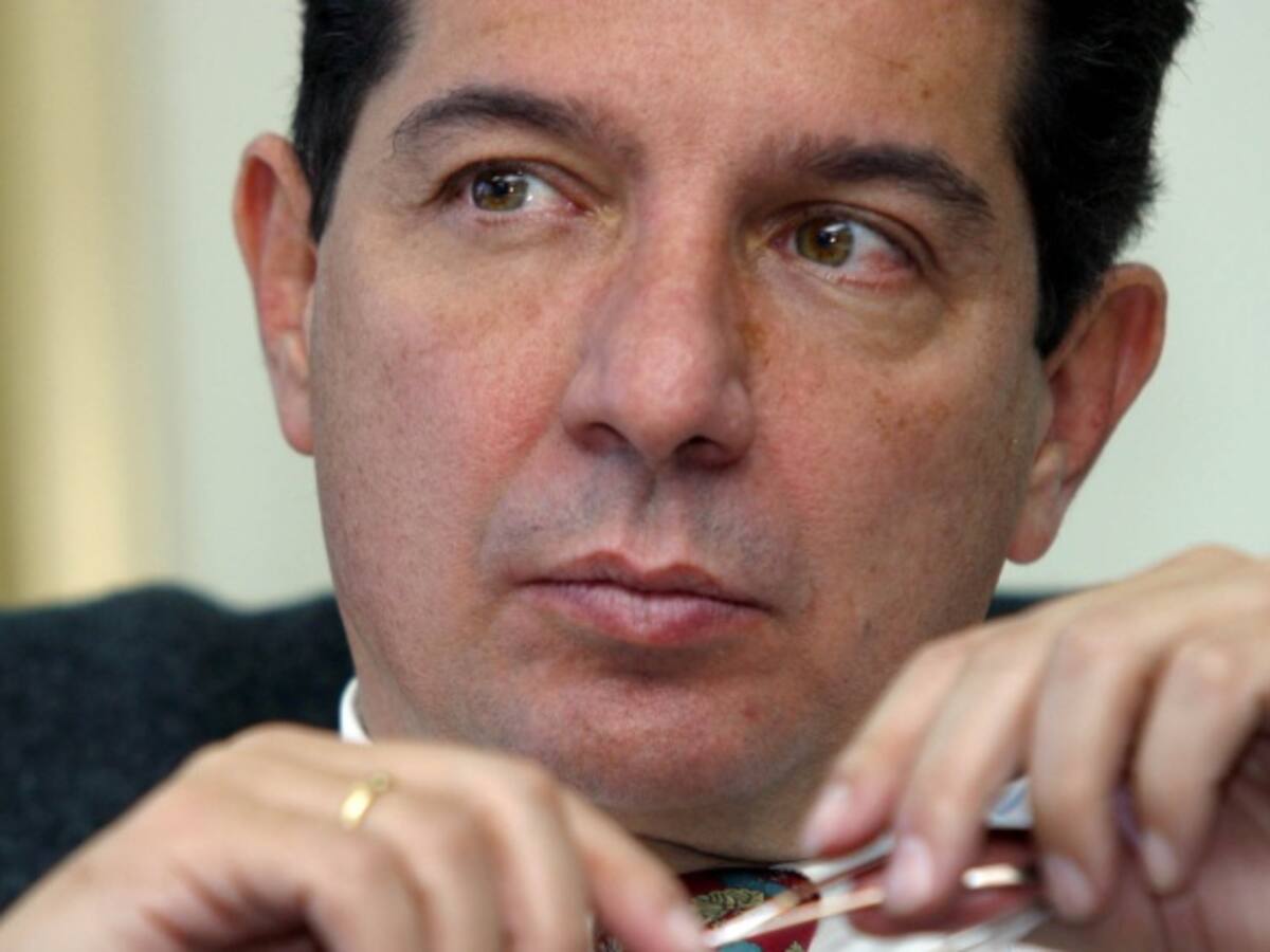 José Félix Lafaurie dice que le retiraron el esquema de seguridad