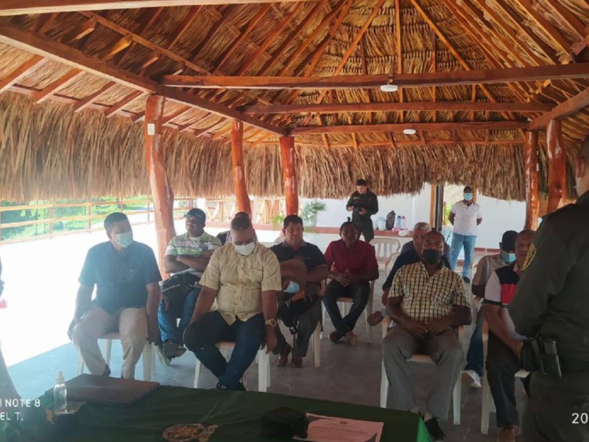 Policía rindió homenaje a veteranos de la fuerza pública en Bolívar