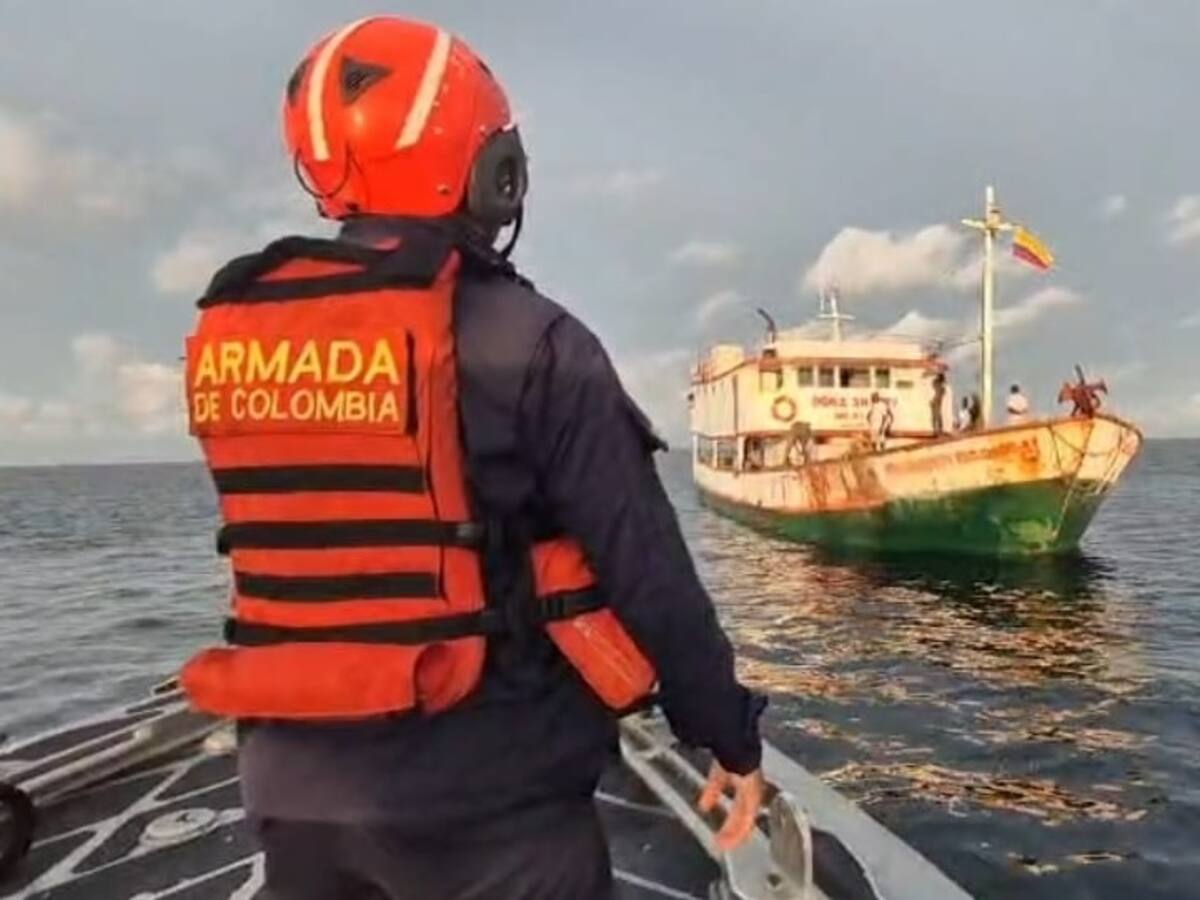 Armada rescató a 25 personas que estaban a la deriva en el pacífico caucano